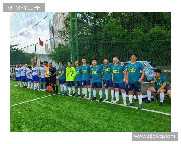 我心中的足球英雄他的奋斗与荣耀之路 我心中的足球英雄他的奋斗与荣耀之路